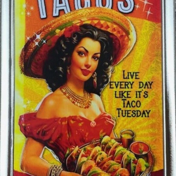 Cigarette Case Taco Tuesday  Pinup Girl for 100's Cigarettes - Picture 1 of 1